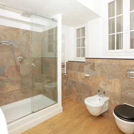 Modern Style - Historic Soul - 2 Floors Apartman