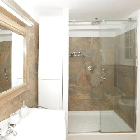 Apartman Modern Style - Historic Soul - 2 Floors