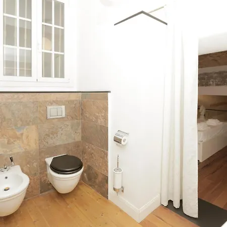 Apartman Modern Style - Historic Soul - 2 Floors Genova